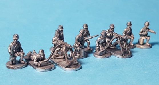 1914 German machine gun section in shako